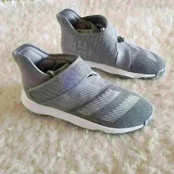 adidas Other - Adidas Harden Men's Baskeball Shoes Size 10